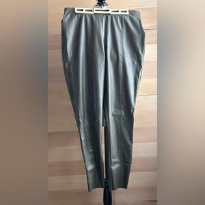 NWOT H&M size 12 Vegan Leather High Rise Pull-On  Olive green elastic waist
